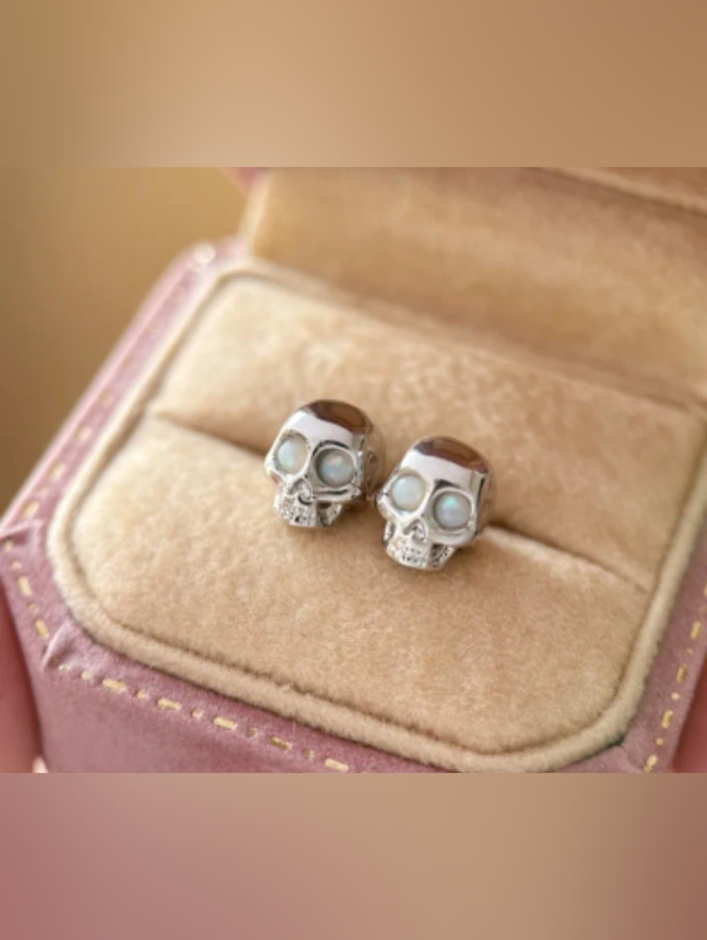 ❤️H $10 Each Or Bundle 4/$20 Skull Stud Earrings with Opalescent Eyes